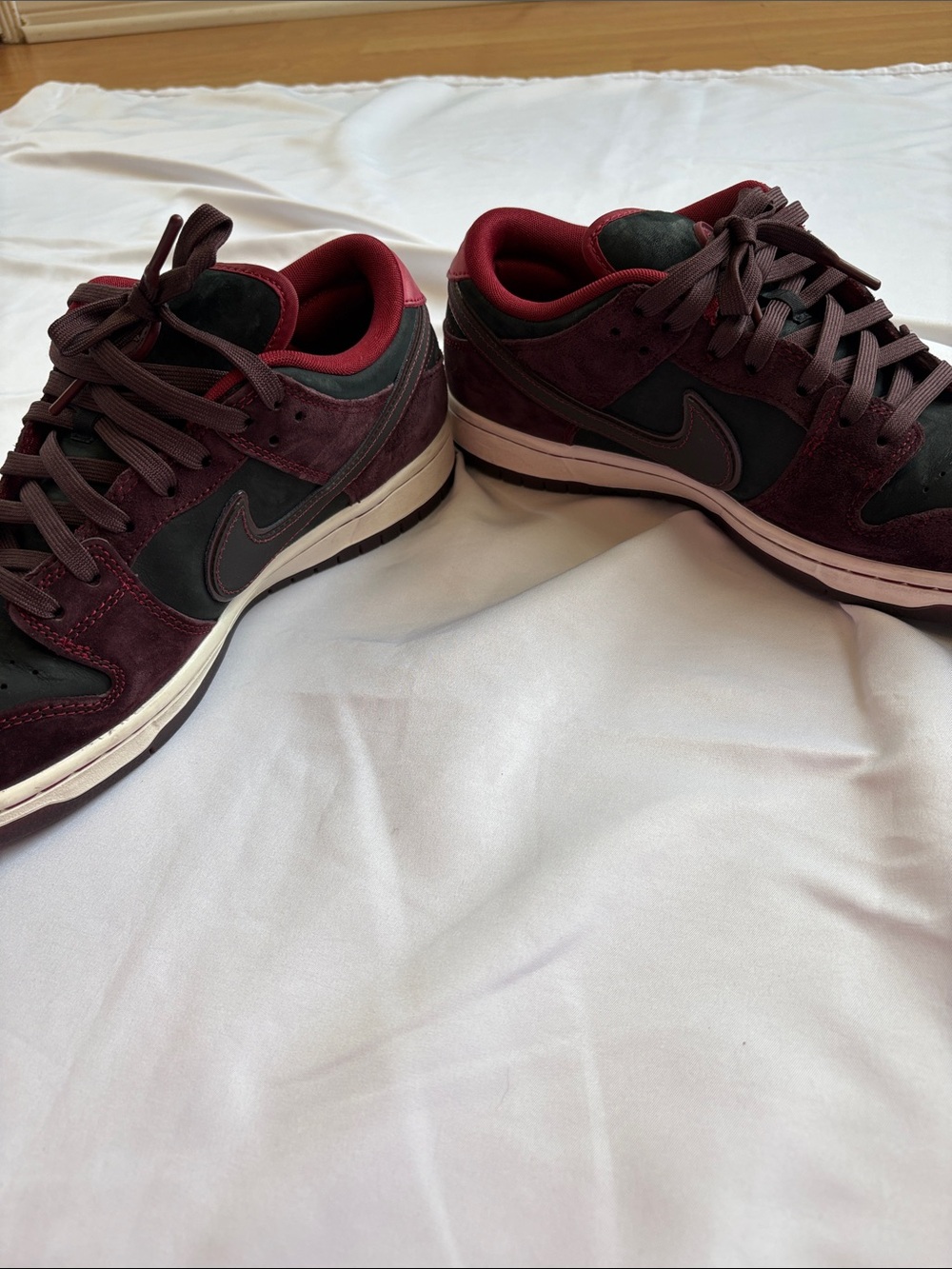 Nike Riot SB Dunks - Picture 7 of 8